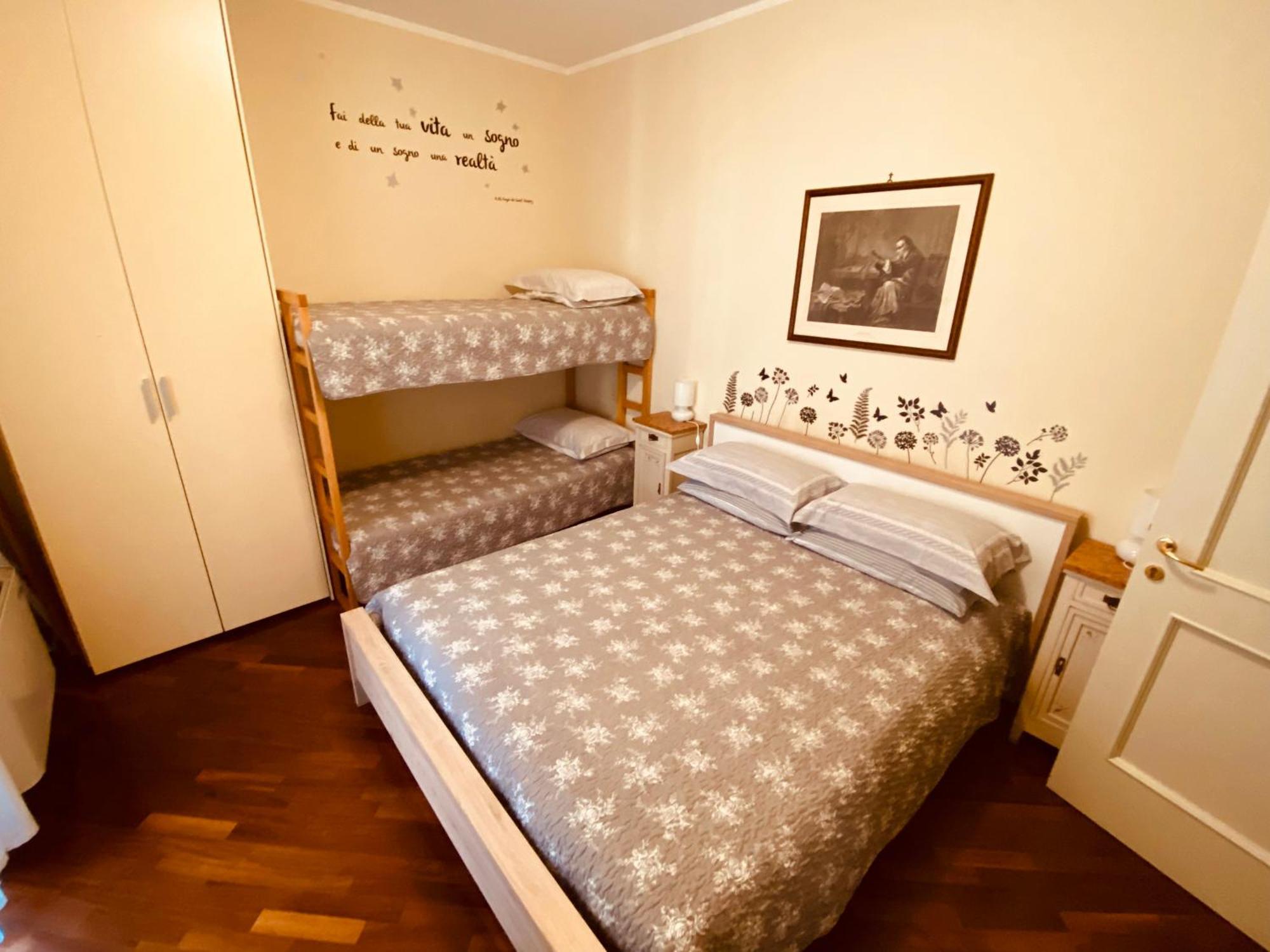 La Casa Di Amici Miei Apartment Cremona Exterior photo